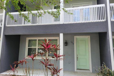 Townhouse in Orlando, Florida 3 bedrooms, 180.69 sq.m. № 2091735 - photo 2