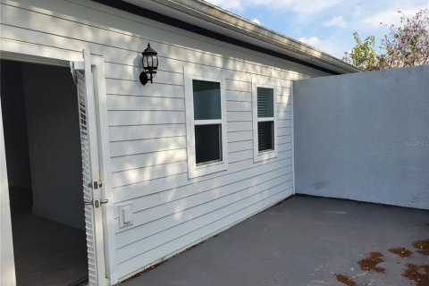 Townhouse in Orlando, Florida 3 bedrooms, 180.69 sq.m. № 2091735 - photo 26
