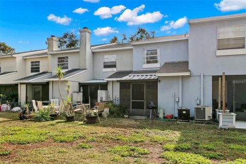 Townhouse in Largo, Florida 2 bedrooms, 107.86 sq.m. № 1795933 - photo 17