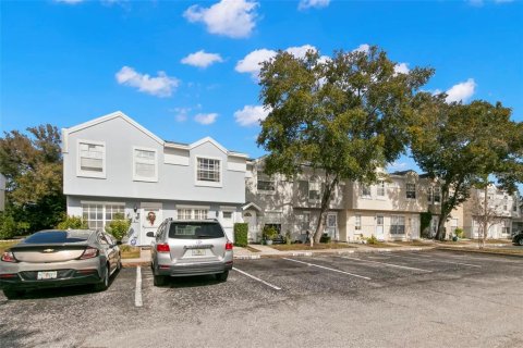 Townhouse in Largo, Florida 2 bedrooms, 107.86 sq.m. № 1795933 - photo 27