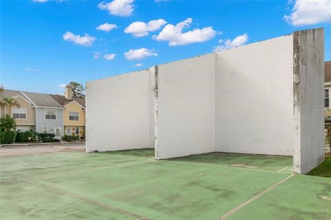 Townhouse in Largo, Florida 2 bedrooms, 107.86 sq.m. № 1795933 - photo 12