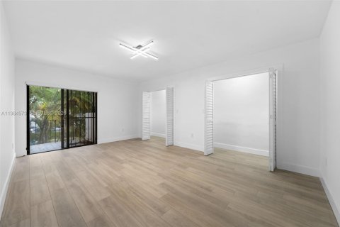Condo in Miami Shores, Florida, 3 bedrooms № 2046815 - photo 25