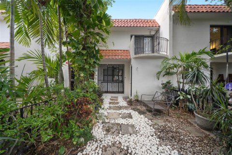 Condo in Miami Shores, Florida, 3 bedrooms № 2046815 - photo 5