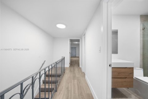 Condo in Miami Shores, Florida, 3 bedrooms № 2046815 - photo 22