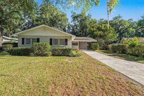 Villa ou maison à Lakeland, Floride 3 chambres, 132.48 m2 № 2156599