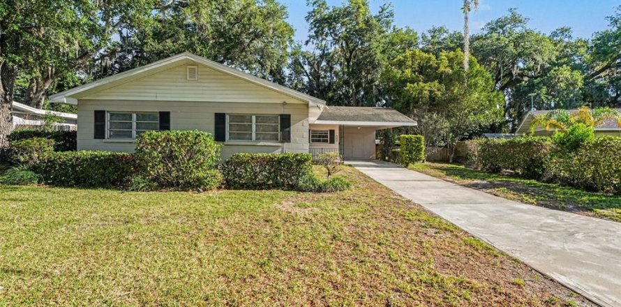 Villa ou maison à Lakeland, Floride 3 chambres, 132.48 m2 № 2156599