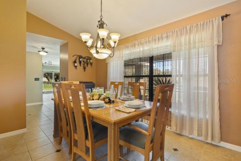 House in High Springs, Florida 4 bedrooms, 231.05 sq.m. № 1718230 - photo 18