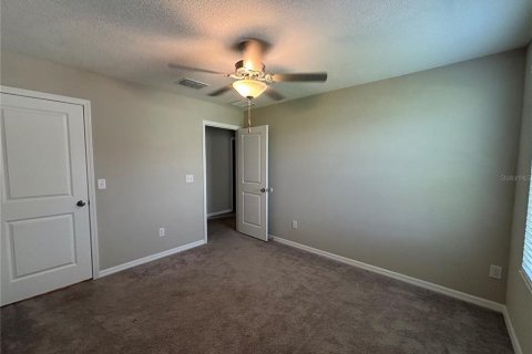 House in New Port Richey, Florida 5 bedrooms, 221.94 sq.m. № 1910653 - photo 30