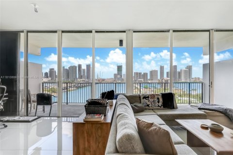 Купить кондоминиум в Майами, Флорида 1 спальня, 95.69м2, № 1958651 - фото 1