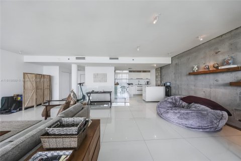 Купить кондоминиум в Майами, Флорида 1 спальня, 95.69м2, № 1958651 - фото 5