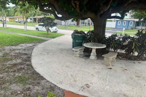 Villa ou maison à vendre à Margate, Floride: 3 chambres, 111.58 m2 № 1966388 - photo 23