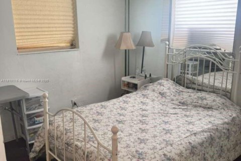 Villa ou maison à vendre à Margate, Floride: 3 chambres, 111.58 m2 № 1966388 - photo 9