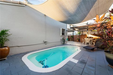 Villa ou maison à vendre à Miami, Floride: 3 chambres, 113.62 m2 № 1956751 - photo 26