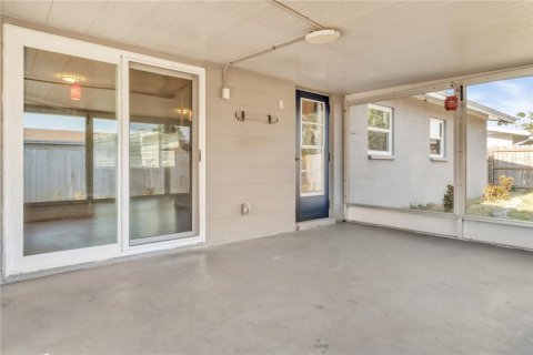 Купить виллу или дом в Брейдентон, Флорида 5 комнат, 119.84м2, № 1655138 - фото 24
