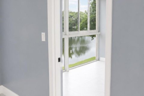 Condominio en venta en Sunrise, Florida, 1 dormitorio, 80.82 m2 № 2245010 - foto 7