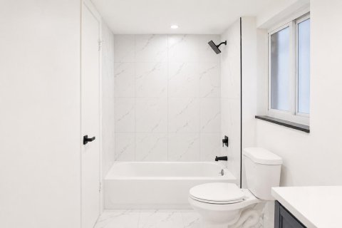 Condominio en venta en Sunrise, Florida, 1 dormitorio, 80.82 m2 № 2245010 - foto 14