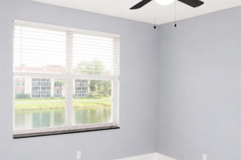 Condominio en venta en Sunrise, Florida, 1 dormitorio, 80.82 m2 № 2245010 - foto 18