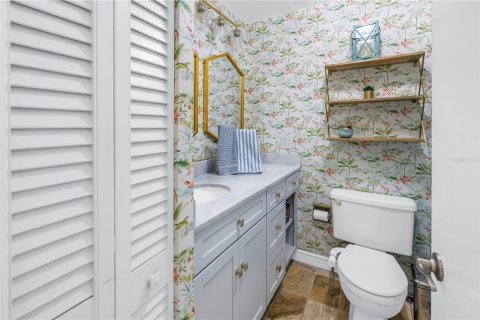 Condo in Tampa, Florida, 2 bedrooms  № 1791523 - photo 19
