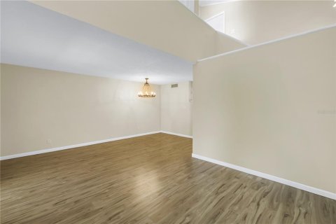 Condo in Tampa, Florida, 2 bedrooms  № 1791523 - photo 12