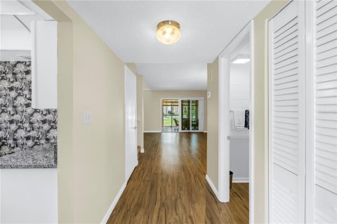Condo in Tampa, Florida, 2 bedrooms  № 1791523 - photo 4