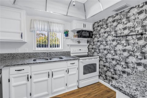 Condo in Tampa, Florida, 2 bedrooms  № 1791523 - photo 5