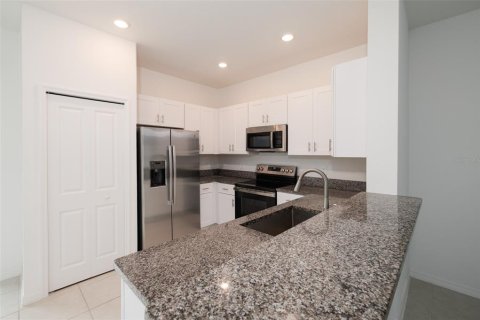 Adosado en alquiler en Land O' Lakes, Florida, 3 dormitorios, 154.78 m2 № 1904143 - foto 6