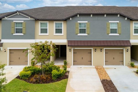 Adosado en alquiler en Land O' Lakes, Florida, 3 dormitorios, 154.78 m2 № 1904143 - foto 5