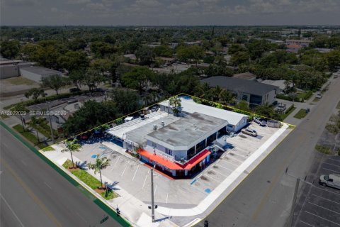 Immobilier commercial à vendre à Oakland Park, Floride № 2256987 - photo 13