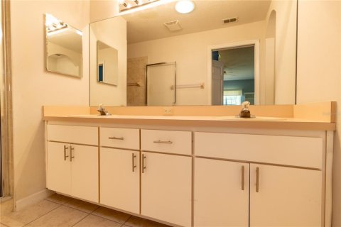 Villa ou maison à vendre à New Port Richey, Floride: 2 chambres, 140.28 m2 № 2206806 - photo 27