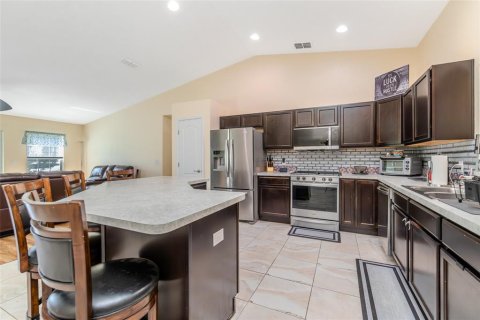 House in Davenport, Florida 3 bedrooms, 150.69 sq.m. № 1884046 - photo 7