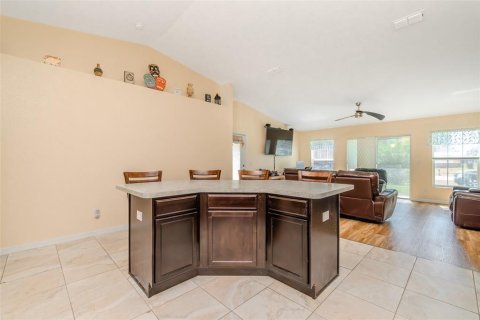 House in Davenport, Florida 3 bedrooms, 150.69 sq.m. № 1884046 - photo 9