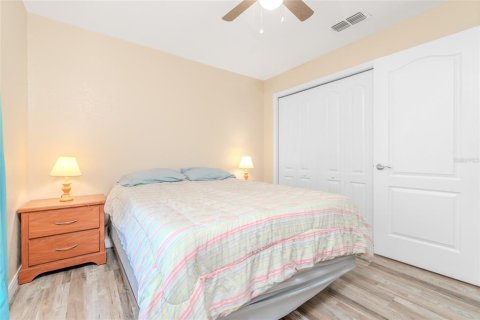 House in Davenport, Florida 3 bedrooms, 150.69 sq.m. № 1884046 - photo 14