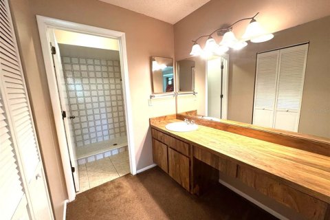 Condo in Orlando, Florida, 2 bedrooms  № 1829342 - photo 9