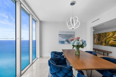 Condo in Miami Beach, Florida, 2 bedrooms  № 1934712 - photo 4