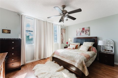 Copropriété à vendre à Hollywood, Floride: 1 chambre, 78.41 m2 № 1761847 - photo 11