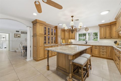 Купить виллу или дом в Плантация, Флорида 3 спальни, 191.75м2, № 1968845 - фото 19