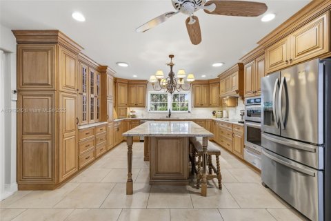 Купить виллу или дом в Плантация, Флорида 3 спальни, 191.75м2, № 1968845 - фото 18