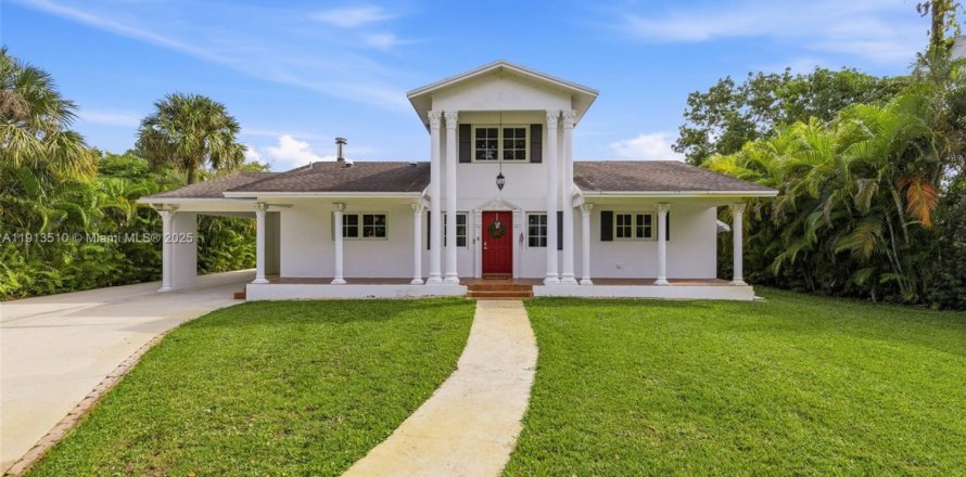 Дом в Плантация, Флорида 3 спальни, 191.75м2 № 1968845