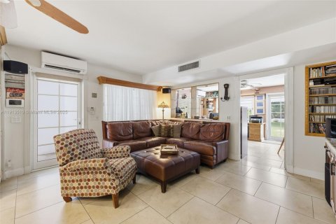 Купить виллу или дом в Плантация, Флорида 3 спальни, 191.75м2, № 1968845 - фото 25