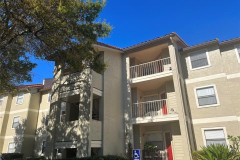 Copropriété à louer à Kissimmee, Floride: 2 chambres, 87.05 m2 № 2111827 - photo 2