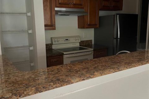 Copropriété à louer à Kissimmee, Floride: 2 chambres, 87.05 m2 № 2111827 - photo 6