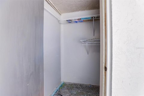 Condo in Marco Island, Florida, 1 bedroom  № 2106518 - photo 25