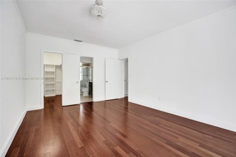 Adosado en venta en Miami Lakes, Florida, 3 dormitorios, 161.65 m2 № 1821541 - foto 28
