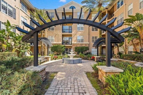 Copropriété à louer à Tampa, Floride: 2 chambres, 92.16 m2 № 2384285 - photo 3