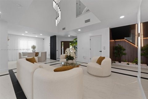 Villa ou maison à vendre à Miami, Floride: 4 chambres, 312.99 m2 № 1975540 - photo 4