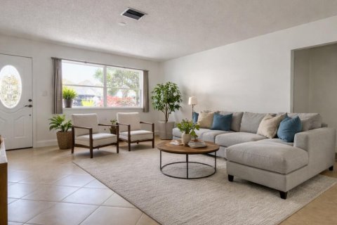 Villa ou maison à vendre à Boynton Beach, Floride: 2 chambres, 132.66 m2 № 2241040 - photo 8