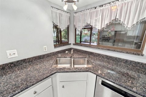 House in Alachua, Florida 4 bedrooms, 262.54 sq.m. № 2425255 - photo 16
