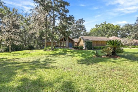 House in Alachua, Florida 4 bedrooms, 262.54 sq.m. № 2425255 - photo 8