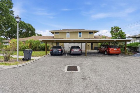Townhouse in Tampa, Florida 2 bedrooms, 98.1 sq.m. № 2232460 - photo 18