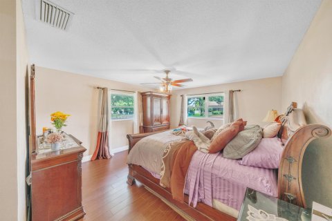 Casa en venta en Coral Springs, Florida, 4 dormitorios, 216.18 m2 № 2087499 - foto 16
